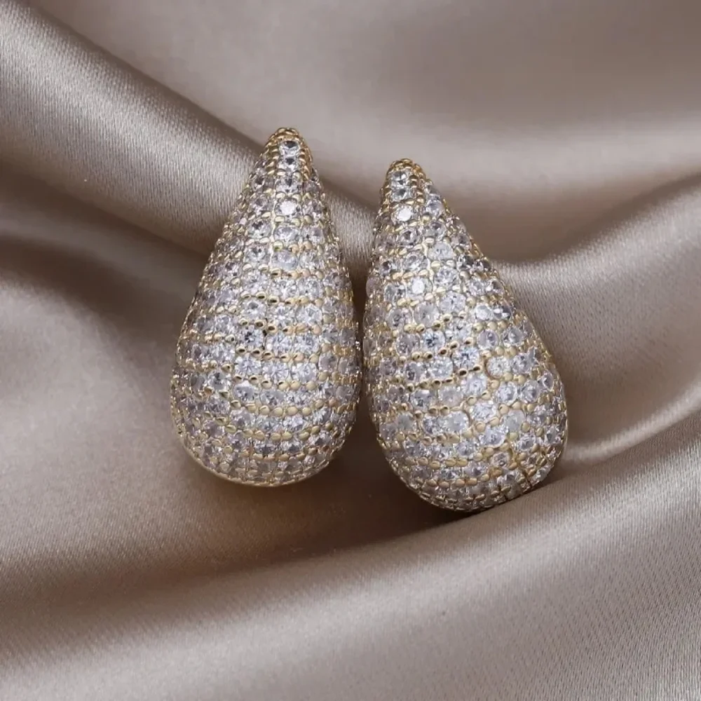 14k gold diamond earrings - Picture 4 of 5